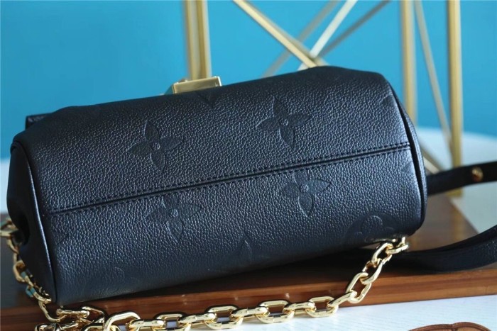 Favorite Crossbody Bag “24*14*9CM” 077