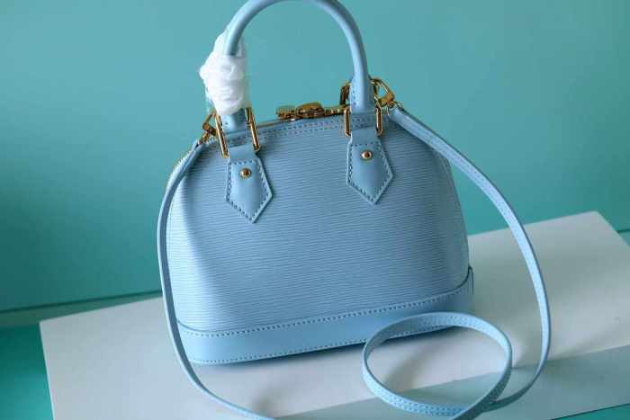 PM Alma BB Shoulder Bag “23.5*17.5*11.5CM” 087