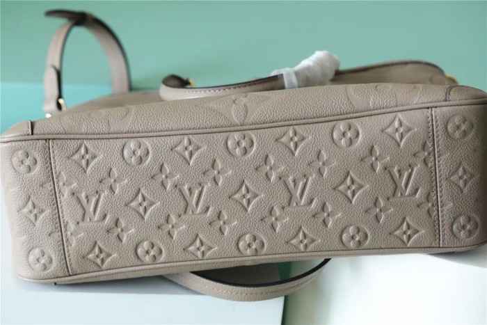 GM Trianon Shoulder Bag “36*22*9CM” 077