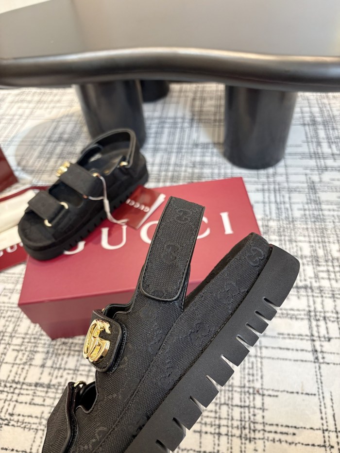 GG Slides (Female)35-40=