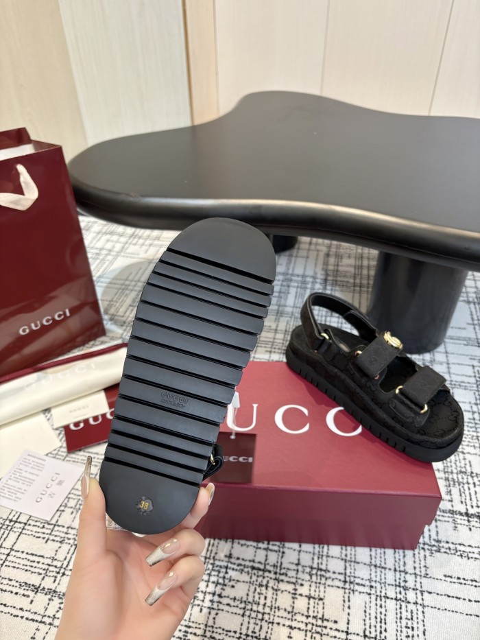 GG Slides (Female)35-40=