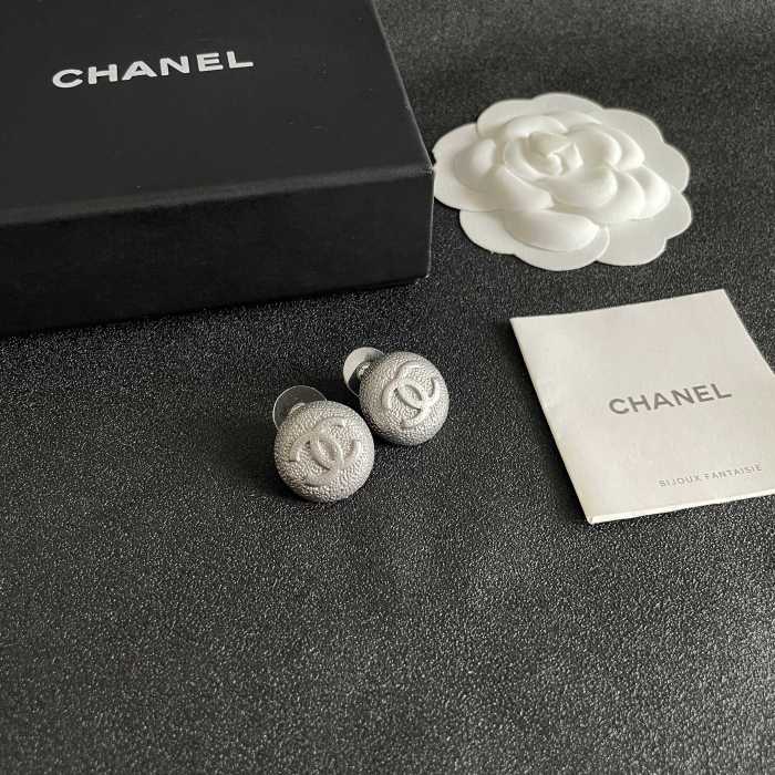 Earring 07=