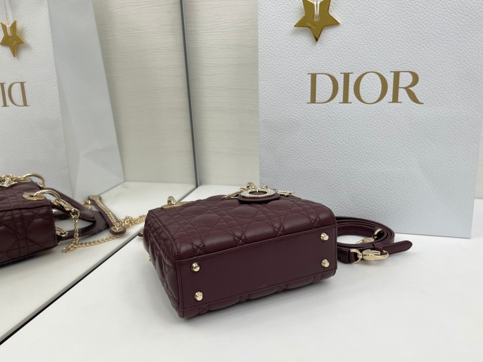 Lady Dior “17 x 15 x 7 cm”-067=