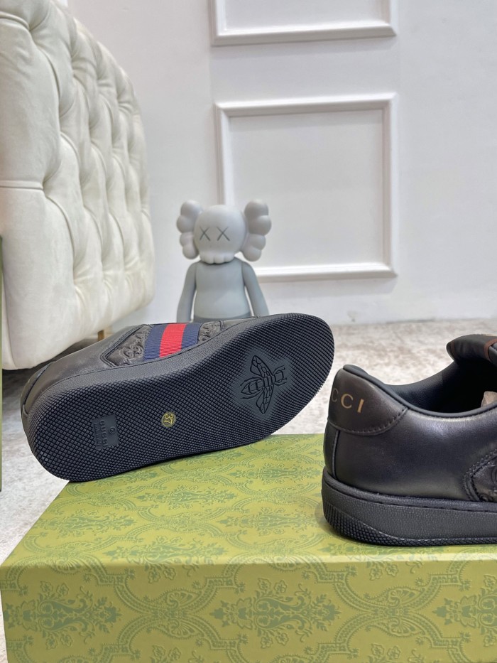 Screener Sneaker(Unisex)36-45=