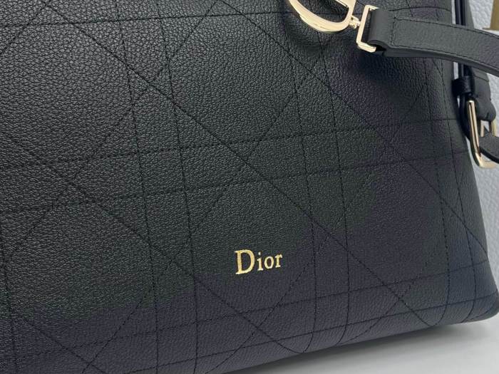 Diorly “31x27x8”-037=