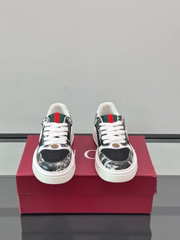 Screener Sneaker(Unisex)36-45=