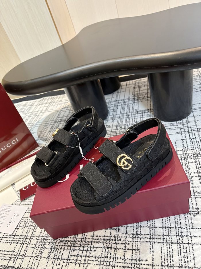 GG Slides (Female)35-40=