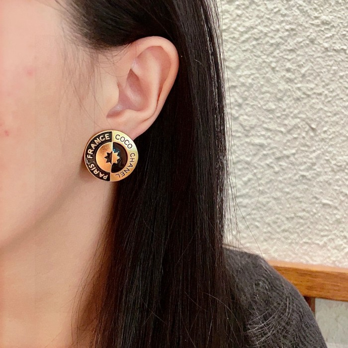 Earring 08=
