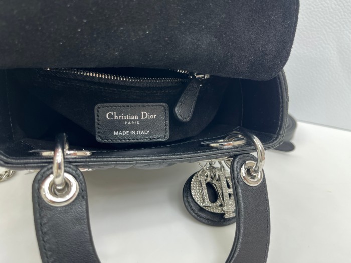 Lady Dior “17 x 15 x 7 cm”-067=