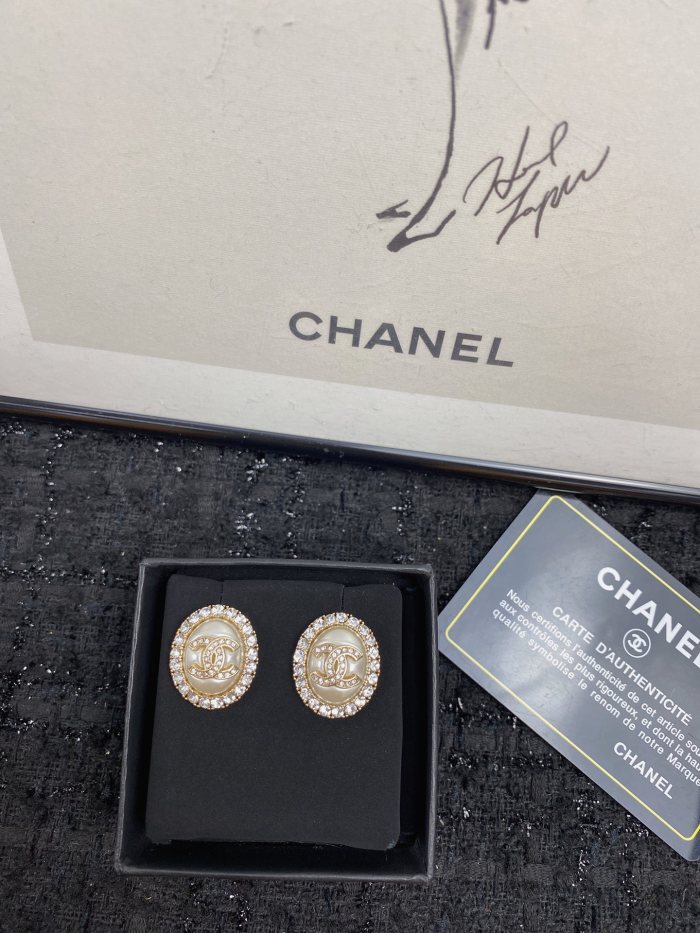 Earring 06=