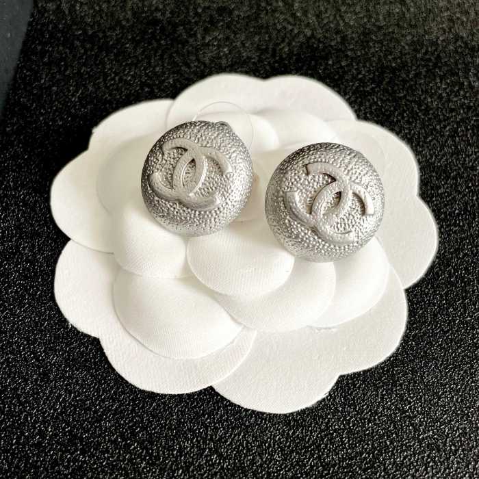 Earring 07=