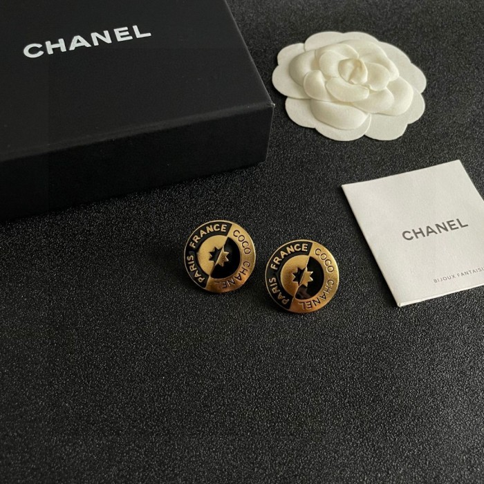 Earring 08=
