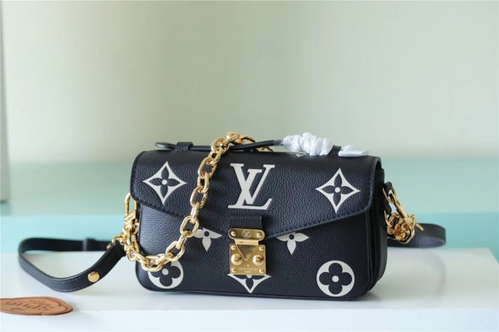 Pochette Mètis East West Bag “21.5*13.5*6CM” 067
