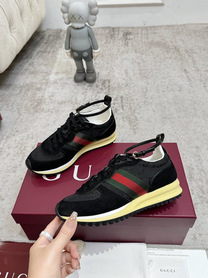 Re-Motion Sneaker(Female)35-45=