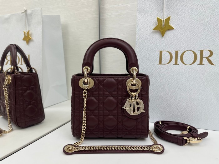 Lady Dior “17 x 15 x 7 cm”-067=