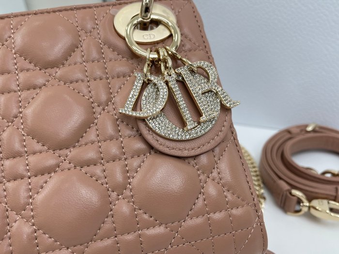 Lady Dior “17 x 15 x 7 cm”-067=
