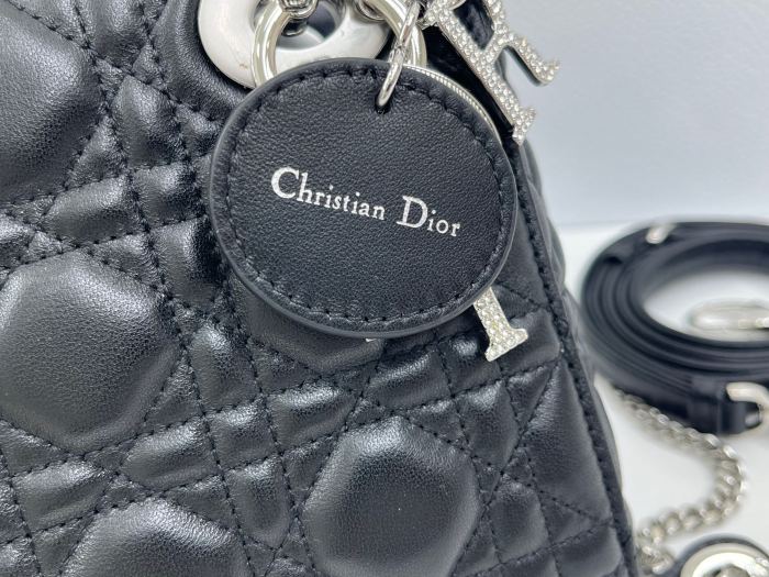 Lady Dior “17 x 15 x 7 cm”-067=