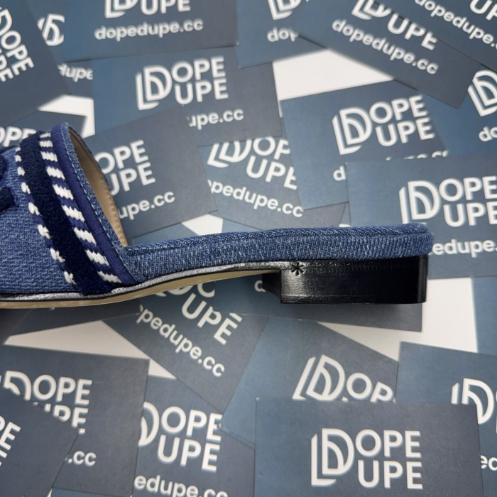 Jane Slides (Female)36-41