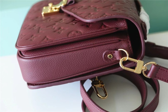 Pochette Metis “25*19*7CM” 067