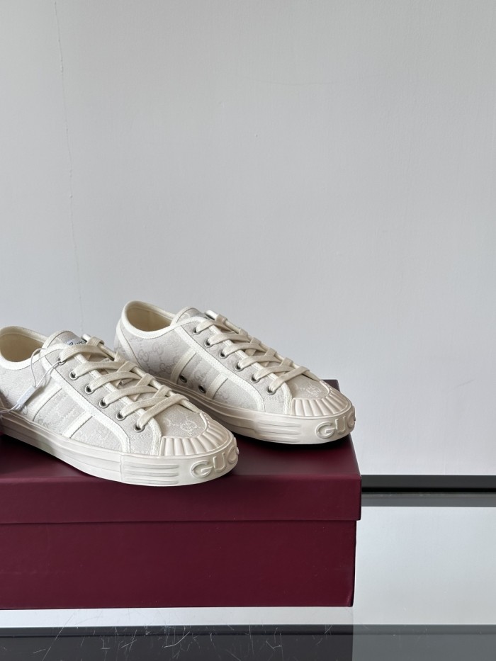 Tennis 1977 Sneaker(Unisex)38-44-023=