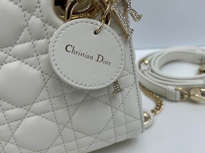 Lady Dior “17 x 15 x 7 cm”-067=