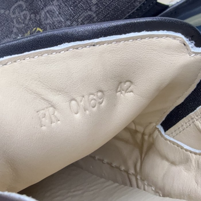 Slip-on Sneakers (Male)38-45