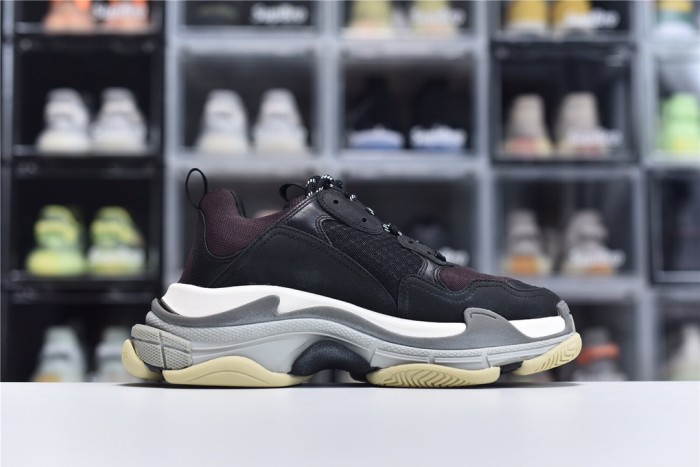 Triple S Clear Sole Sneaker(Unisex)35-45=