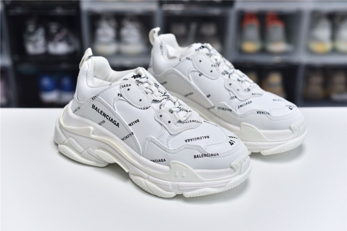 Triple S Clear Sole Sneaker(Unisex)35-45=
