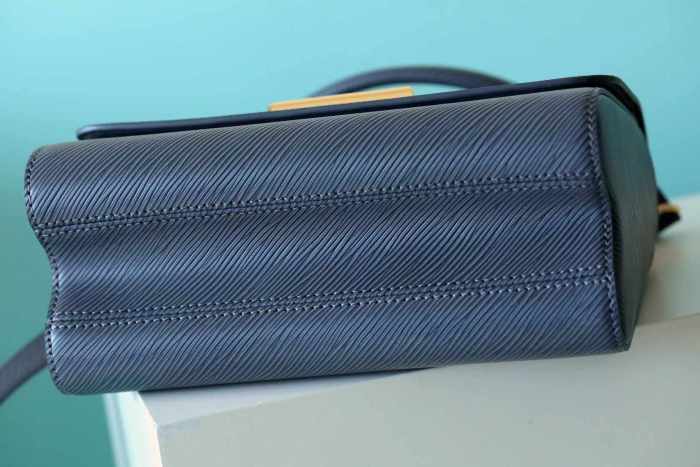 GM Twist Crossbody Bag “23*17*9.5CM” 087