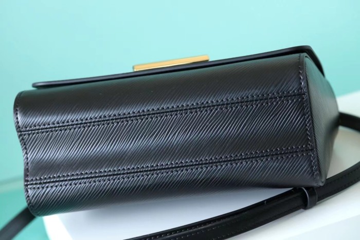 GM Twist Crossbody Bag “23*17*9.5CM” 087