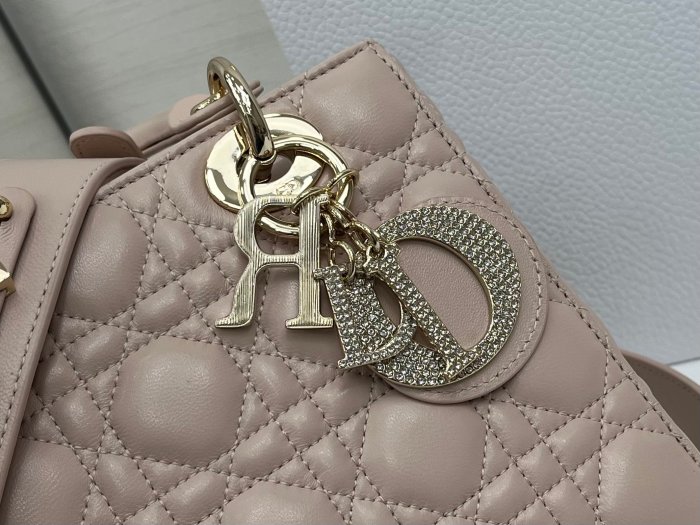 Lady Dior “20 x 17 x 8cm”-018=