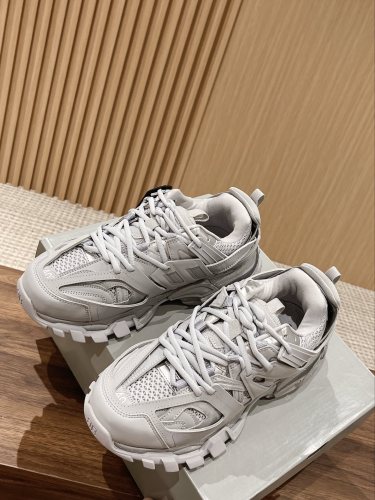 Track Sneaker(Unisex)36-45=