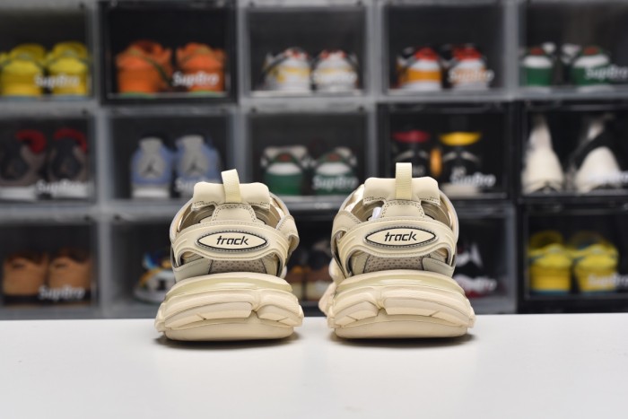 Track Sneaker 3.0(Unisex)35-45=