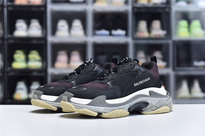 Triple S Clear Sole Sneaker(Unisex)35-45=