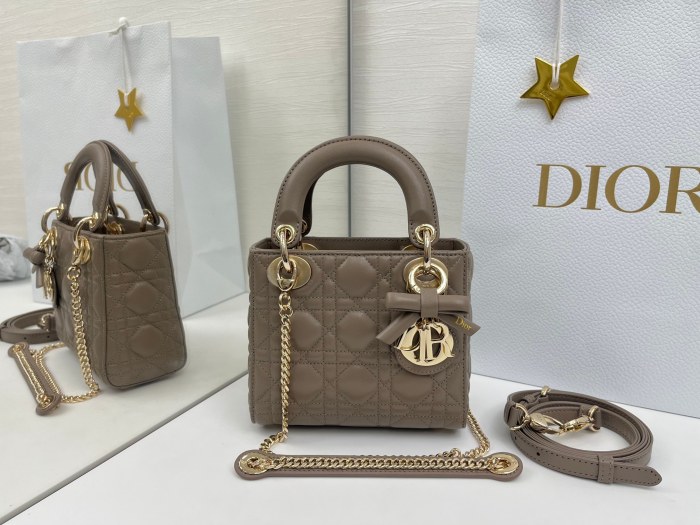 Lady Dior “17×15×7cm”-065=