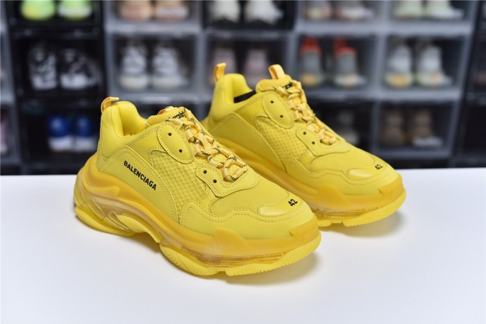 Triple S 2.0 Sneaker(Unisex)35-45=