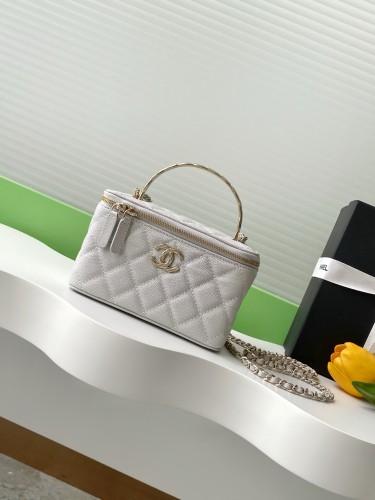 25S Vanity Case with Metal Handle “17x9.5x8cm” -056 =AP4590