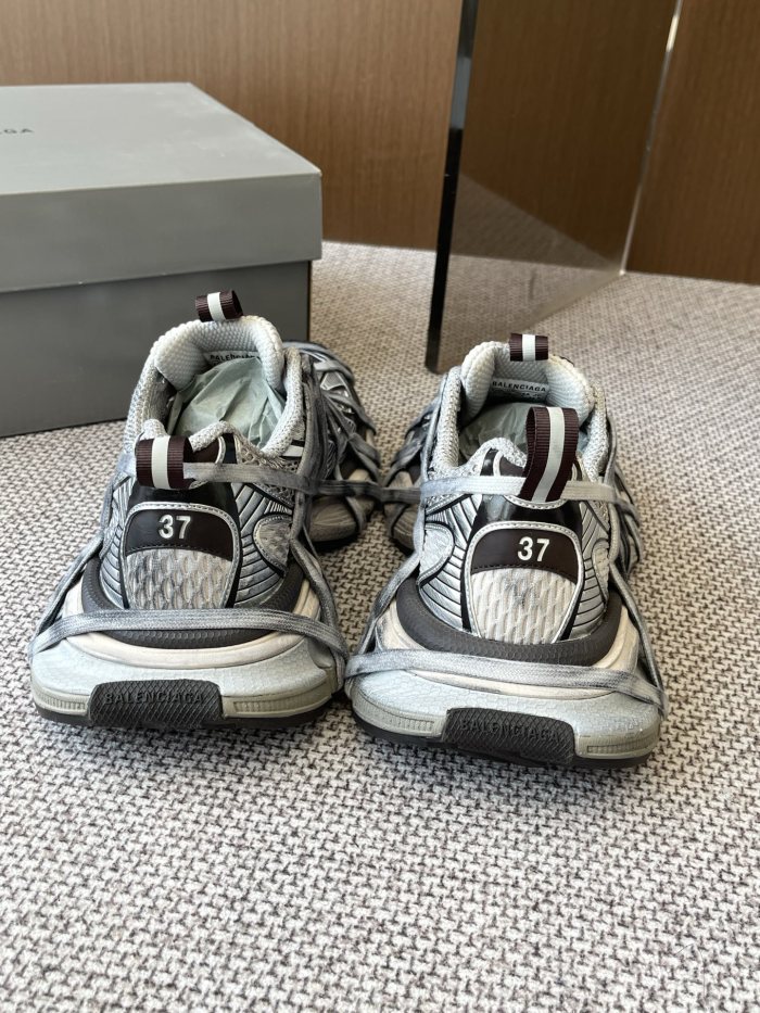 3XL Sneaker(Unisex)36-46=