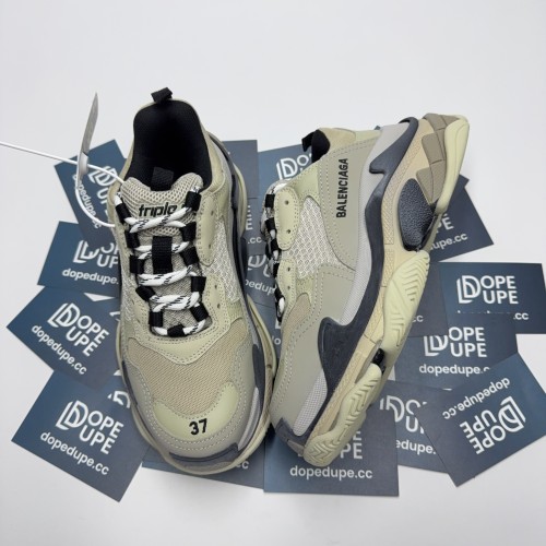 Triple S Clear Sole Sneaker(Unisex)35-45
