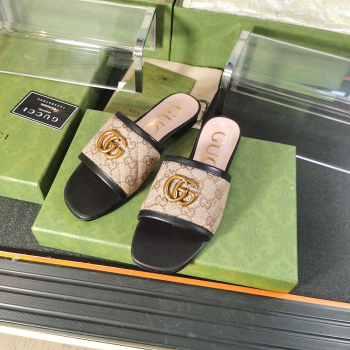 GG Marmont Slides (Female)36-41-062=