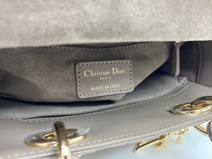 Lady Dior “20 x 17 x 8cm”-018=