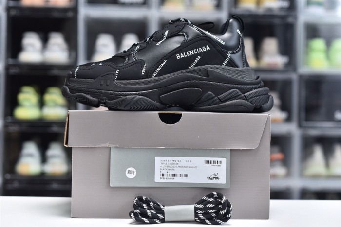 Triple S Clear Sole Sneaker(Unisex)35-45=