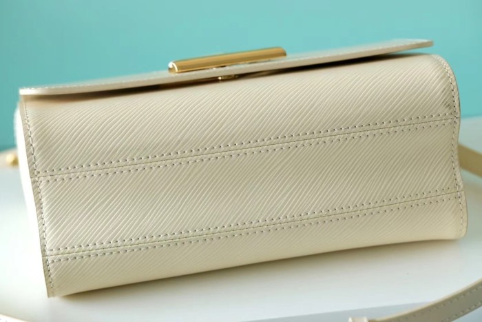 GM Twist Crossbody Bag “23*17*9.5CM” 087