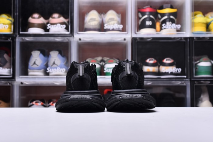 3XL Sneaker(Unisex)35-46=