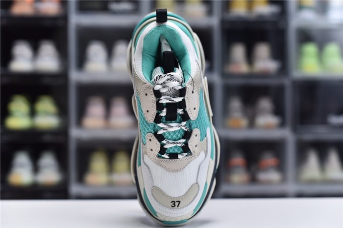 Triple S Sneaker(Unisex)35-45=