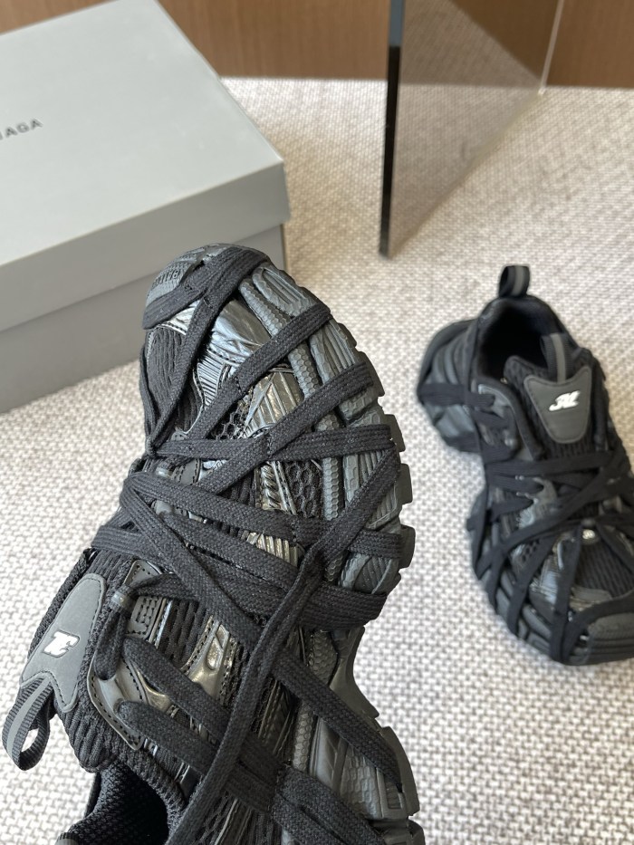 3XL Sneaker(Unisex)36-46=