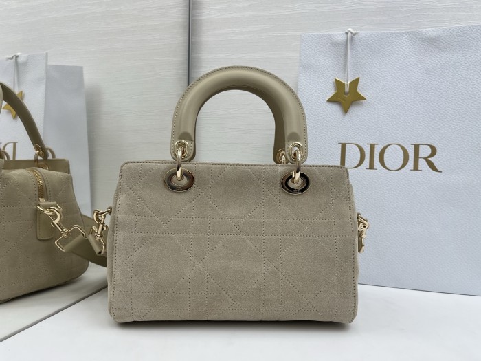 Dior “25x17x14cm”-047=