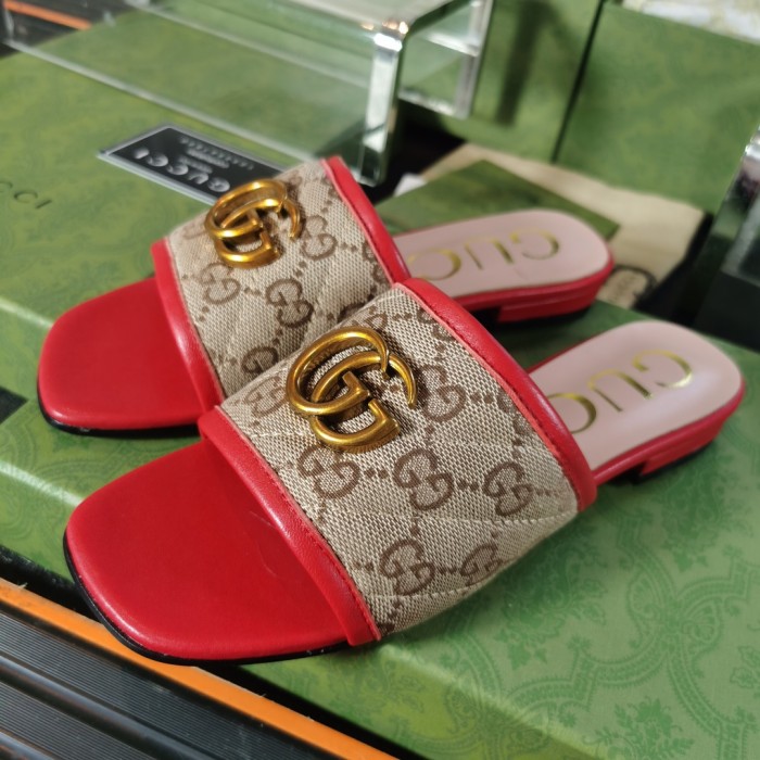 GG Marmont Slides (Female)36-41-062=