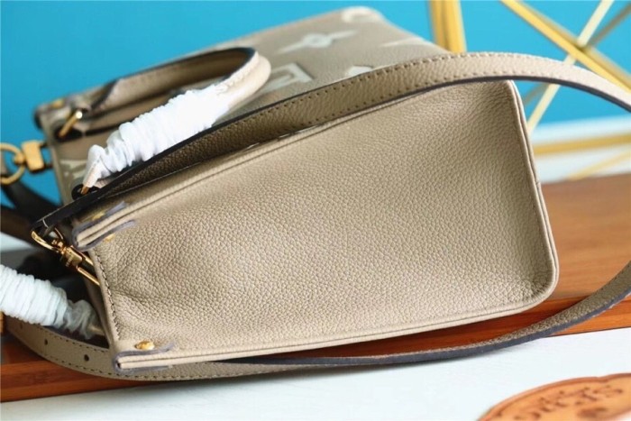 PM Onthego Tote “25*19*11.5CM” 037