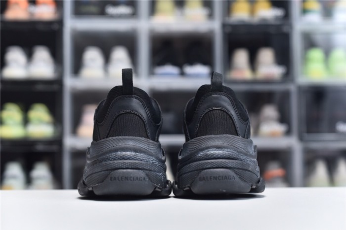 Triple S Sneaker(Unisex)35-45=